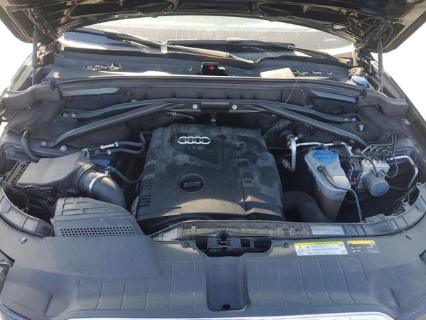 2016 AUDI Q5 quattro Premium Plus — Engine bay