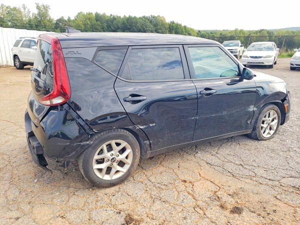 2021 KIA SOUL LX, S, X-Line