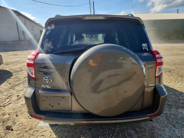 2012 TOYOTA RAV4 BASE Standard