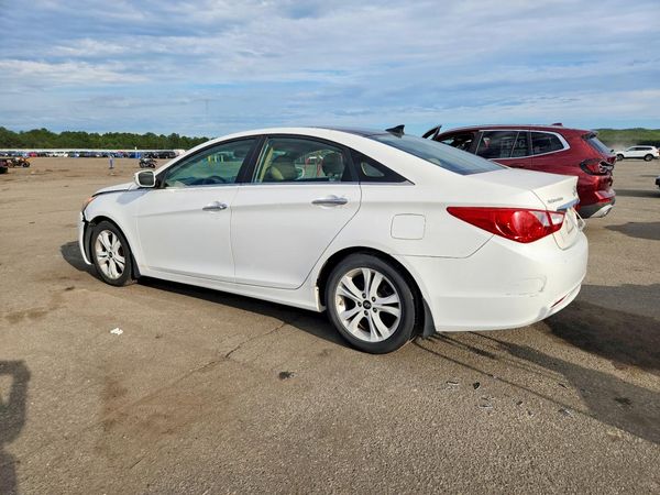 2012 HYUNDAI SONATA Middle level
