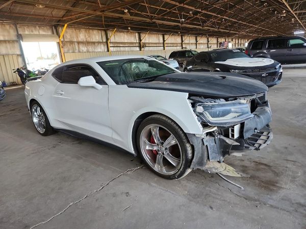 2016 CHEVROLET CAMARO 2SS — Passenger 3/4