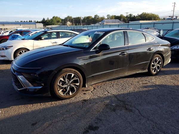 2024 HYUNDAI SONATA — Front 3/4