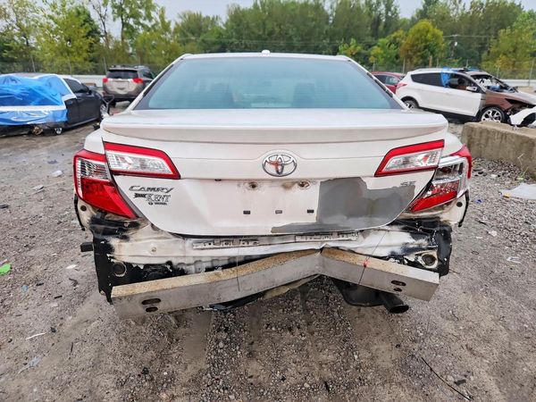 2014 TOYOTA CAMRY — DIRR