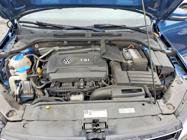 2017 VOLKSWAGEN JETTA SEL, SEL Premium