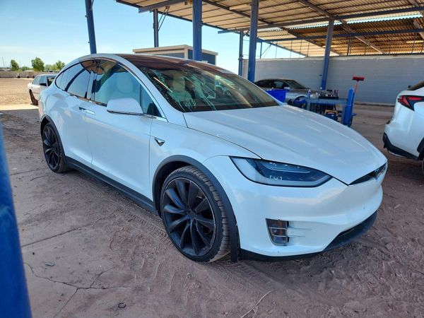 2018 TESLA MODEL X