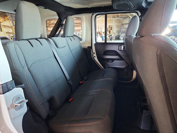 2025 JEEP WRANGLER 4-DOOR SAHARA
