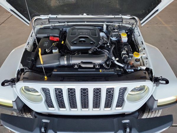 2025 JEEP WRANGLER 4-DOOR SAHARA