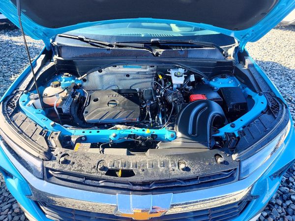 2026 CHEVROLET TRAILBLAZE LT — Engine bay