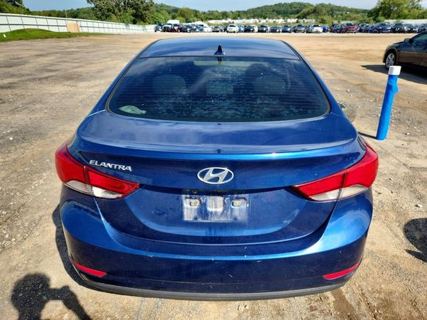 2015 HYUNDAI ELANTRA GLS(Middle)