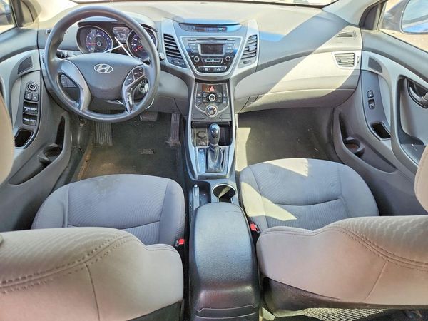 2015 HYUNDAI ELANTRA GLS(Middle)