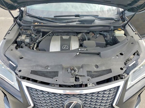 2016 LEXUS RX 350 — Engine bay