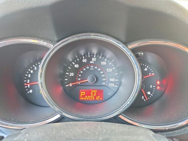 2013 KIA SORENTO Base / LX