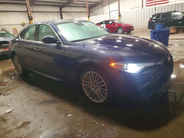 2017 ALFA ROMEO GIULIA