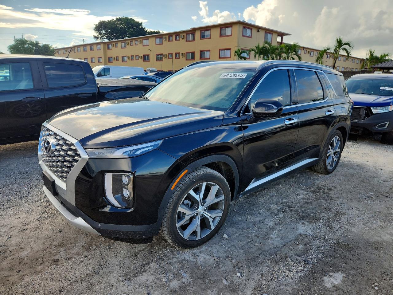 2020 HYUNDAI PALISADE SEL w/ Premium Pkg