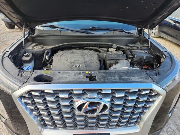 2020 HYUNDAI PALISADE SEL w/ Premium Pkg