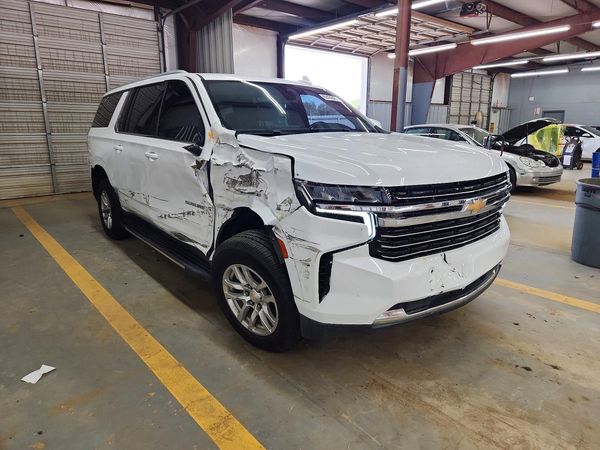 2021 CHEVROLET SUBURBAN LT