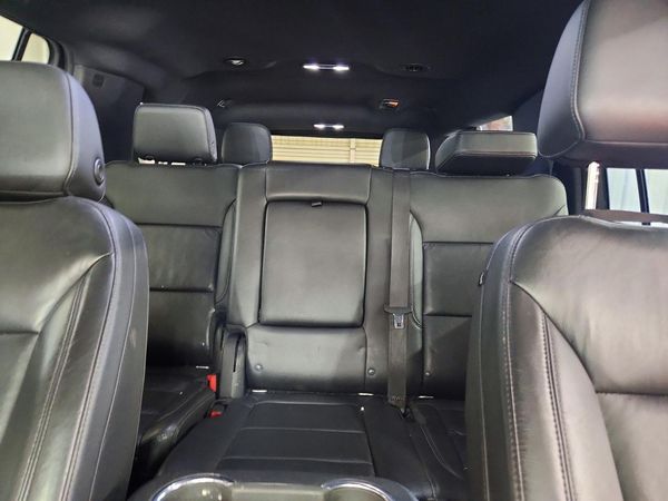 2021 CHEVROLET SUBURBAN LT