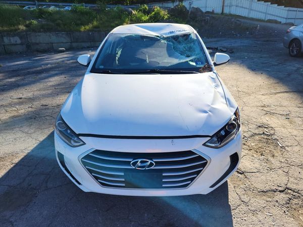 2017 HYUNDAI ELANTRA SE Base