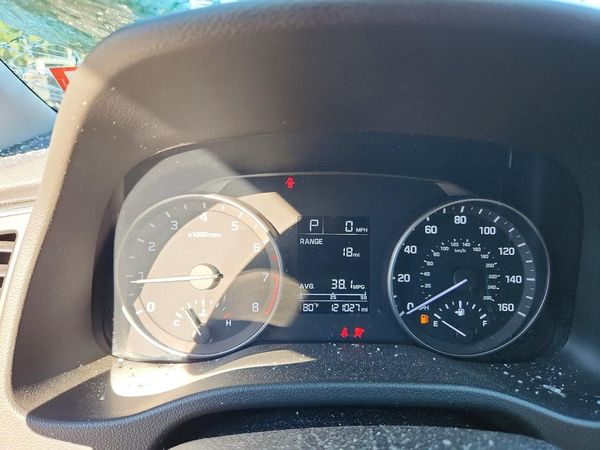 2017 HYUNDAI ELANTRA SE Base