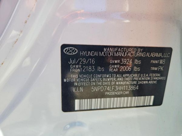 2017 HYUNDAI ELANTRA SE Base