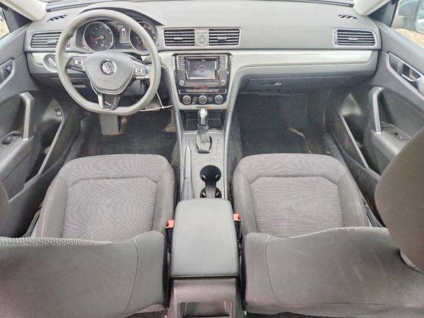 2017 VOLKSWAGEN PASSAT S