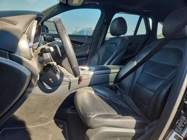 2019 MERCEDES-BENZ GLC