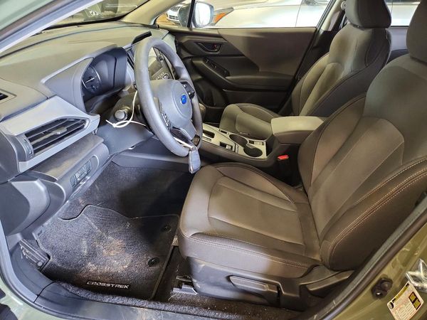 2026 SUBARU CROSSTREK — DENT