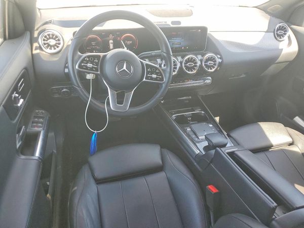 2021 MERCEDES-BENZ GLA