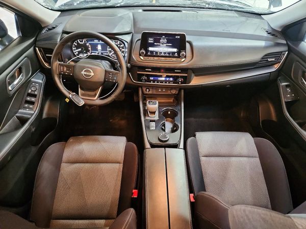 2025 NISSAN ROGUE SV