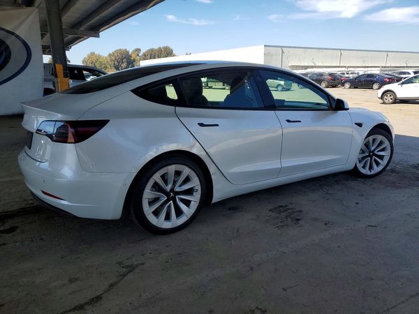 2021 TESLA MODEL 3