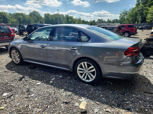 2019 VOLKSWAGEN PASSAT Wolfsburg