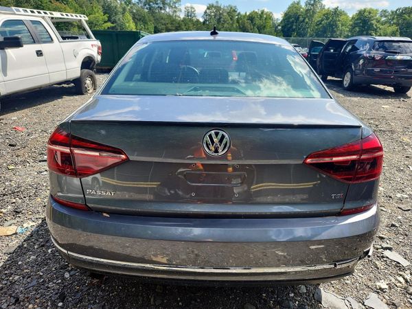 2019 VOLKSWAGEN PASSAT Wolfsburg