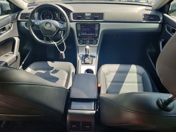 2019 VOLKSWAGEN PASSAT Wolfsburg