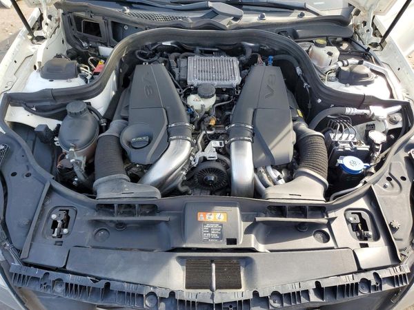 2014 MERCEDES-BENZ CLS-CLASS CLS550 4-MATIC — Engine bay