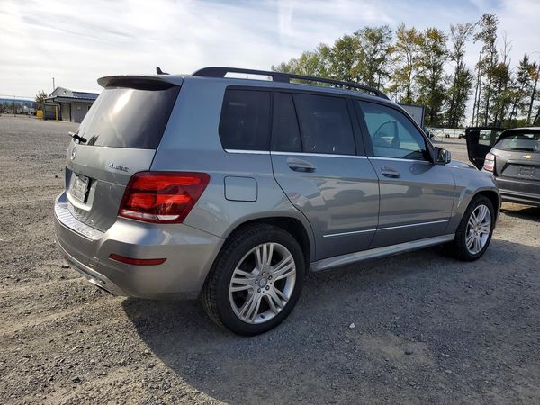 2015 MERCEDES-BENZ GLK