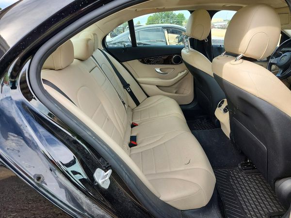 2016 MERCEDES-BENZ C C300