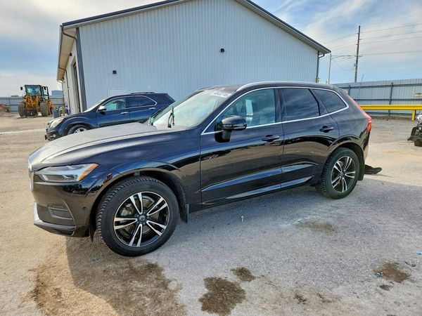 2019 VOLVO XC60 Momentum