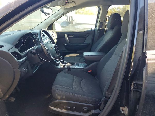 2017 CHEVROLET TRAVERSE 1LT — DENT