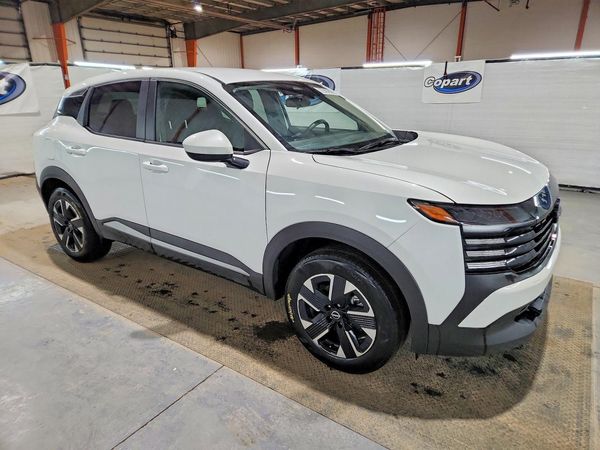 2025 NISSAN KICKS SV — Passenger 3/4