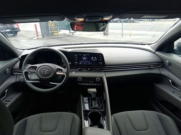 2023 HYUNDAI ELANTRA Blue