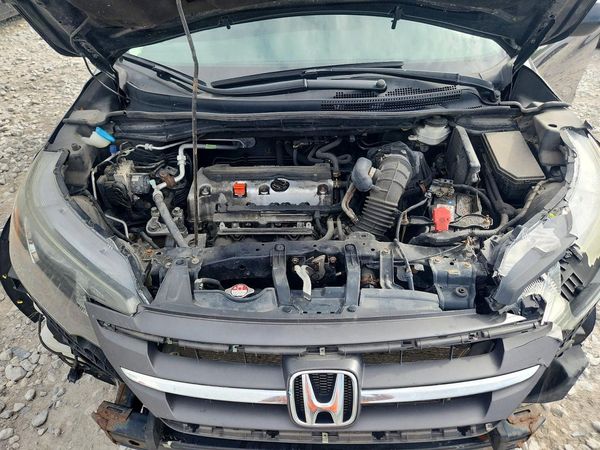 2014 HONDA CRV EX-L — Engine bay