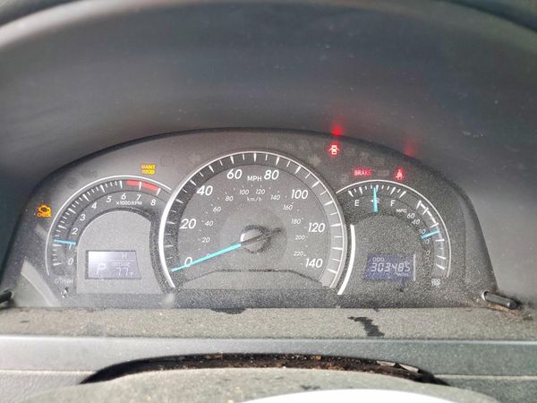2012 TOYOTA CAMRY