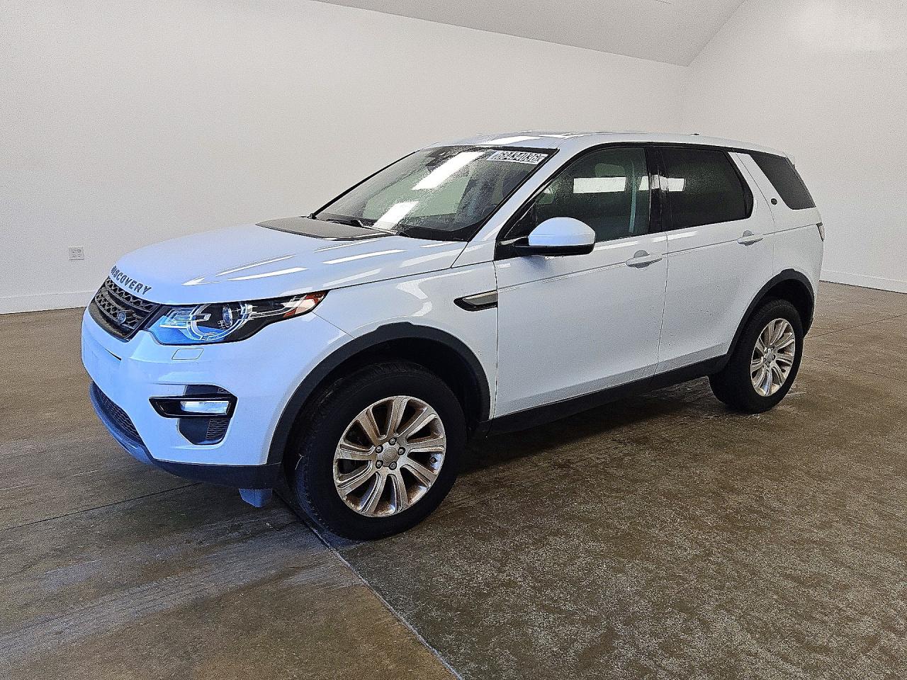 2019 LAND ROVER DISCOVERY SE — Front 3/4