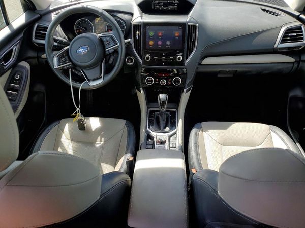 2022 SUBARU FORESTER