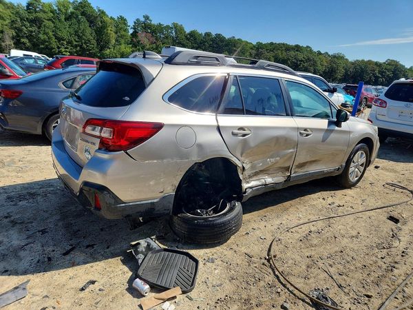 2018 SUBARU OUTBACK Premium+ES