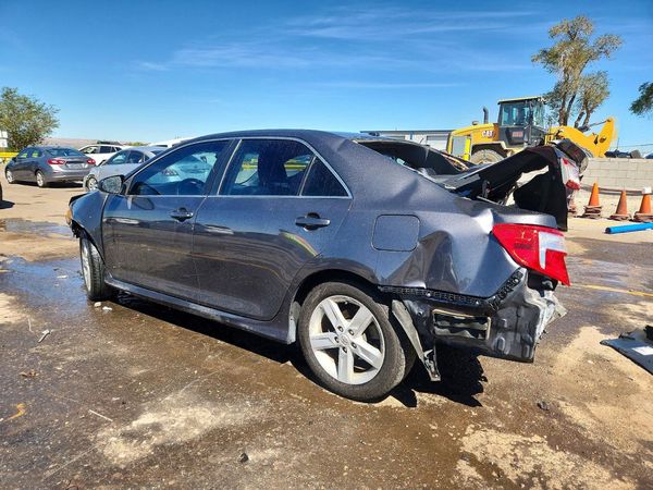 2012 TOYOTA CAMRY