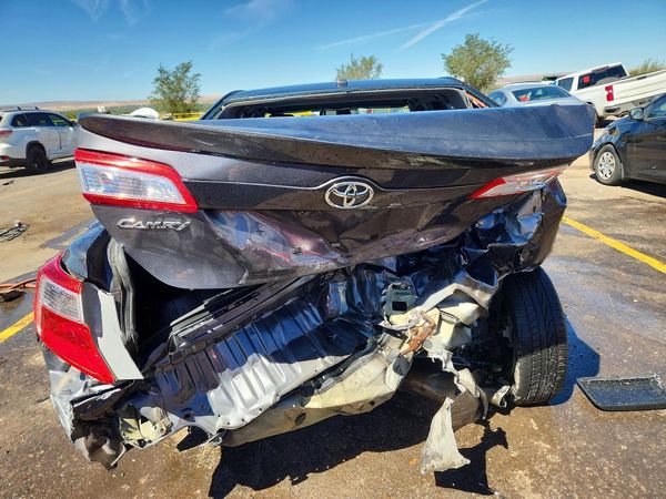 2012 TOYOTA CAMRY