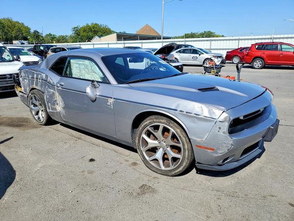 2015 DODGE CHALLENGER SXT Plus
