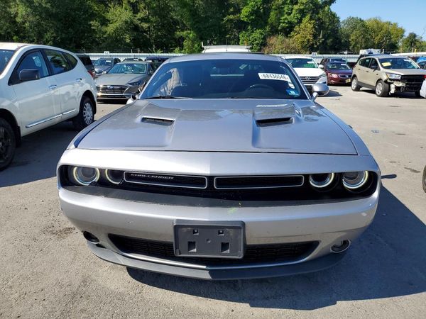 2015 DODGE CHALLENGER SXT Plus