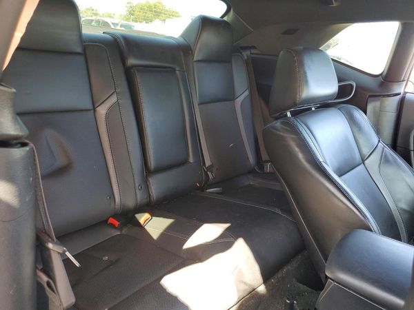 2015 DODGE CHALLENGER SXT Plus